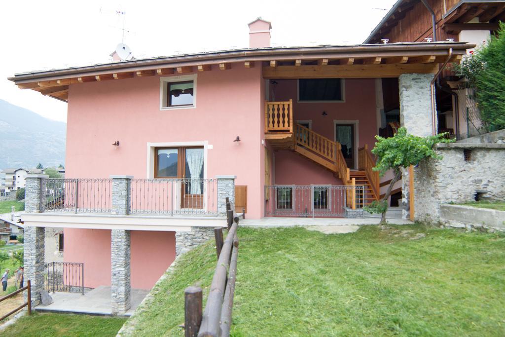 La Maison De Deni Aymavilles Exterior foto